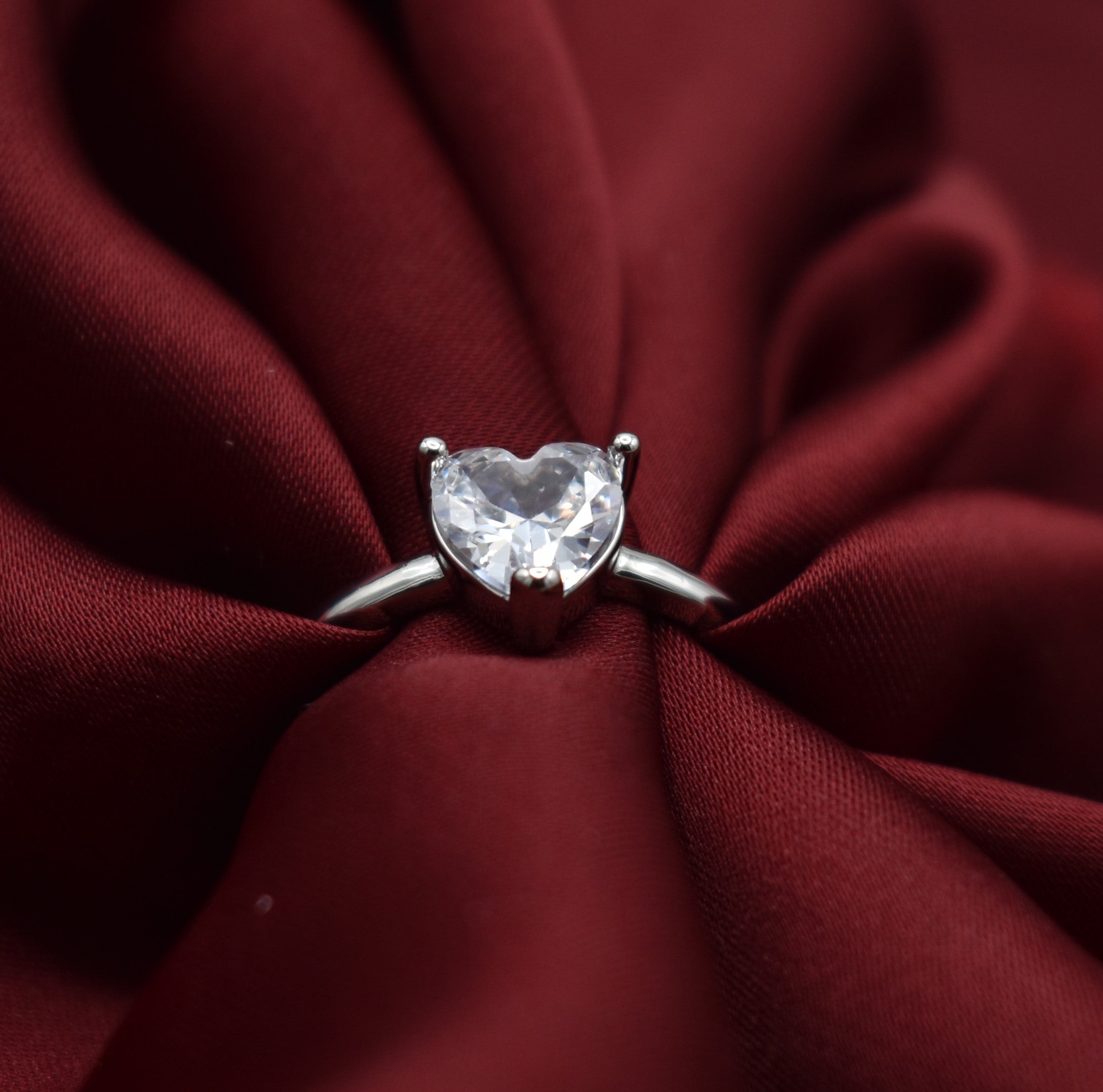 Silver Zircon Rings in Heart, Leaf, Square Shapes – Elegant & Stylish Jewelry