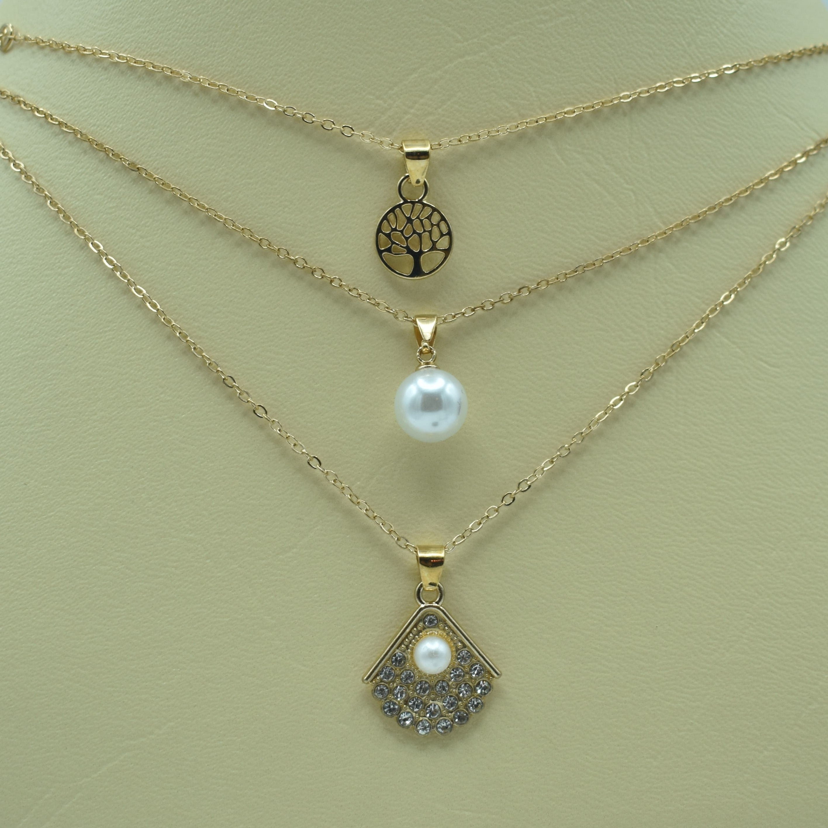 Pack of 6 GOLDEN Necklace and Earring Sets – Stylish Jewelry Collection