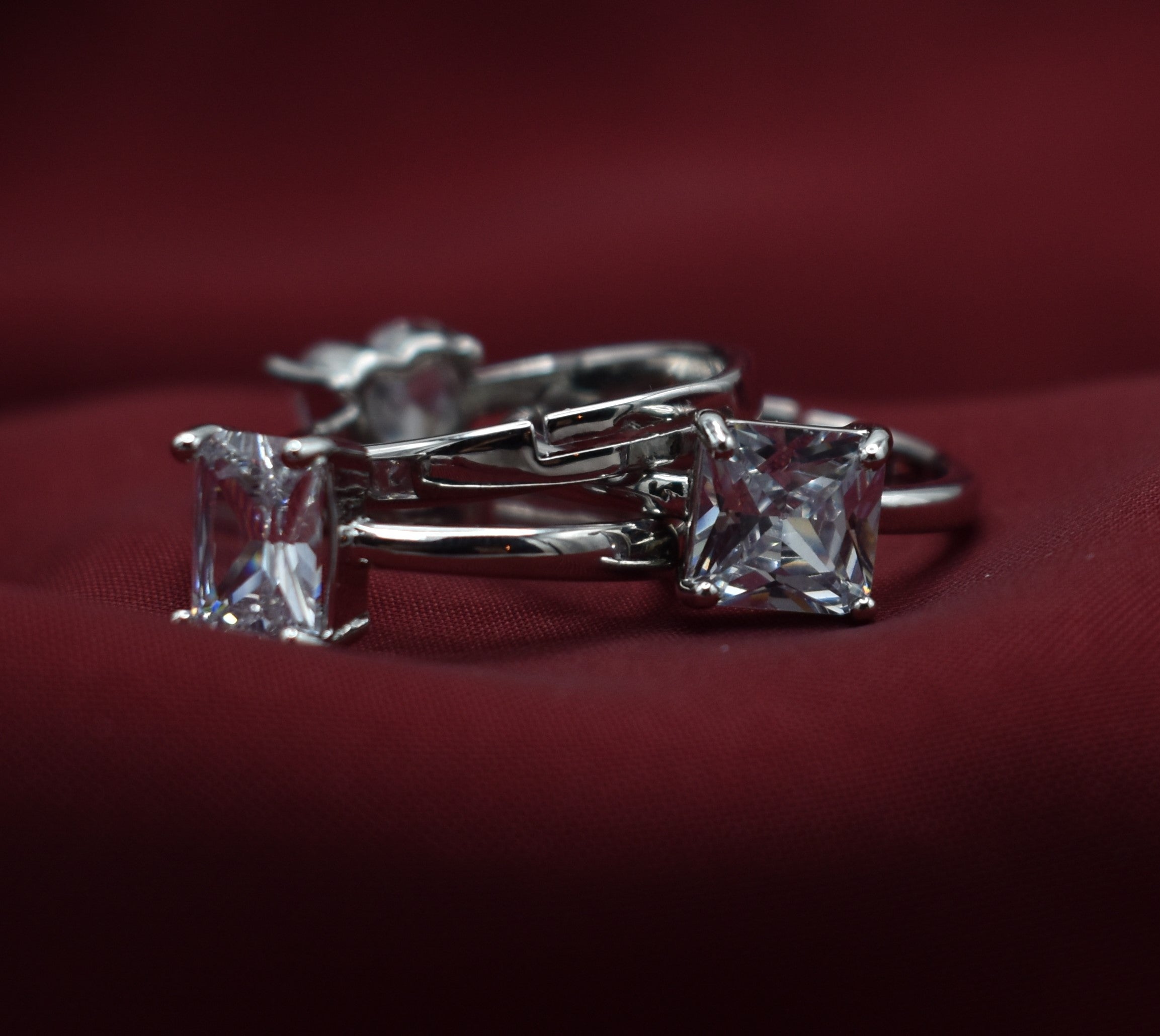 Silver Zircon Rings in Heart, Leaf, Square Shapes – Elegant & Stylish Jewelry