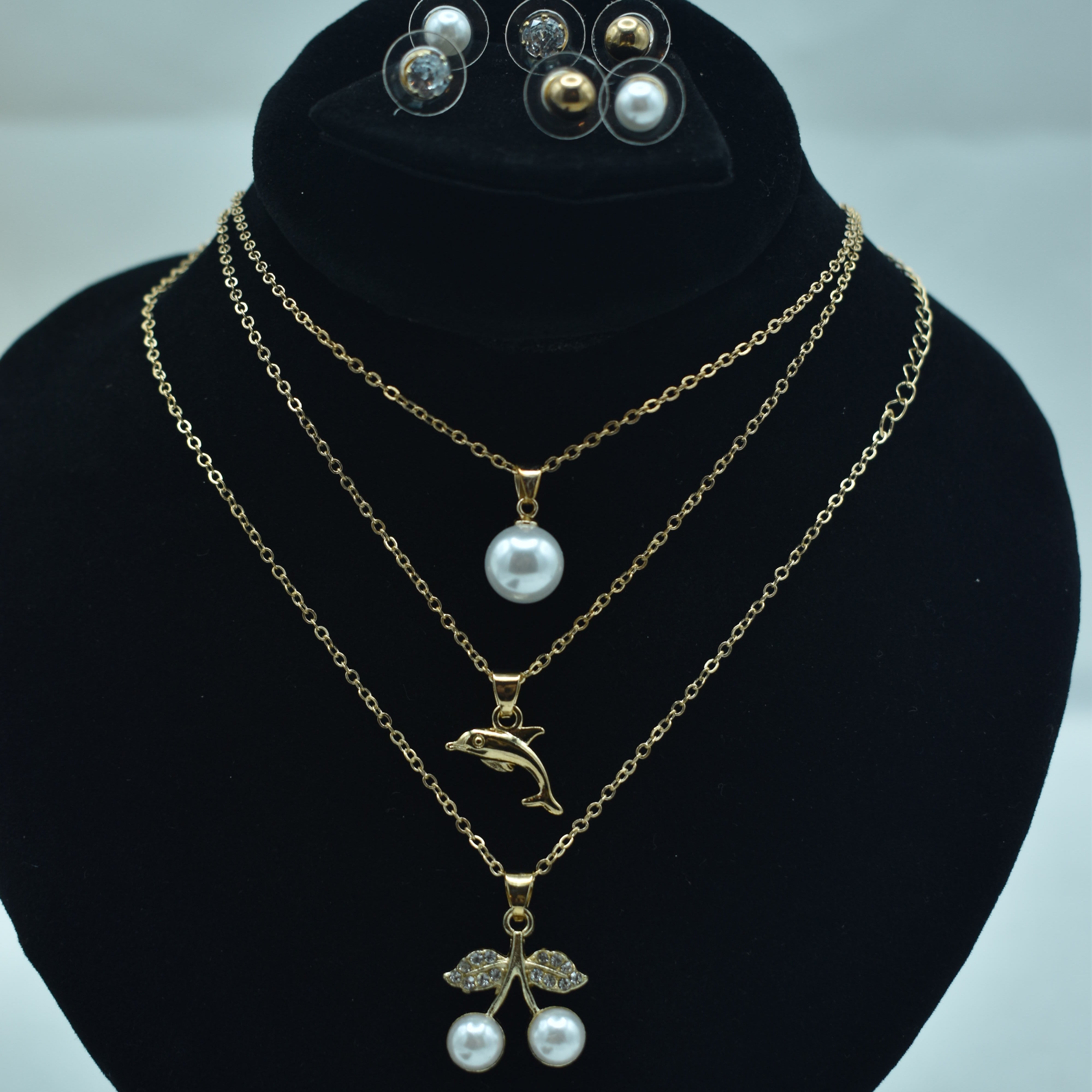 Pack of 6 Necklace and Earring Sets – Stylish Jewelry Collection