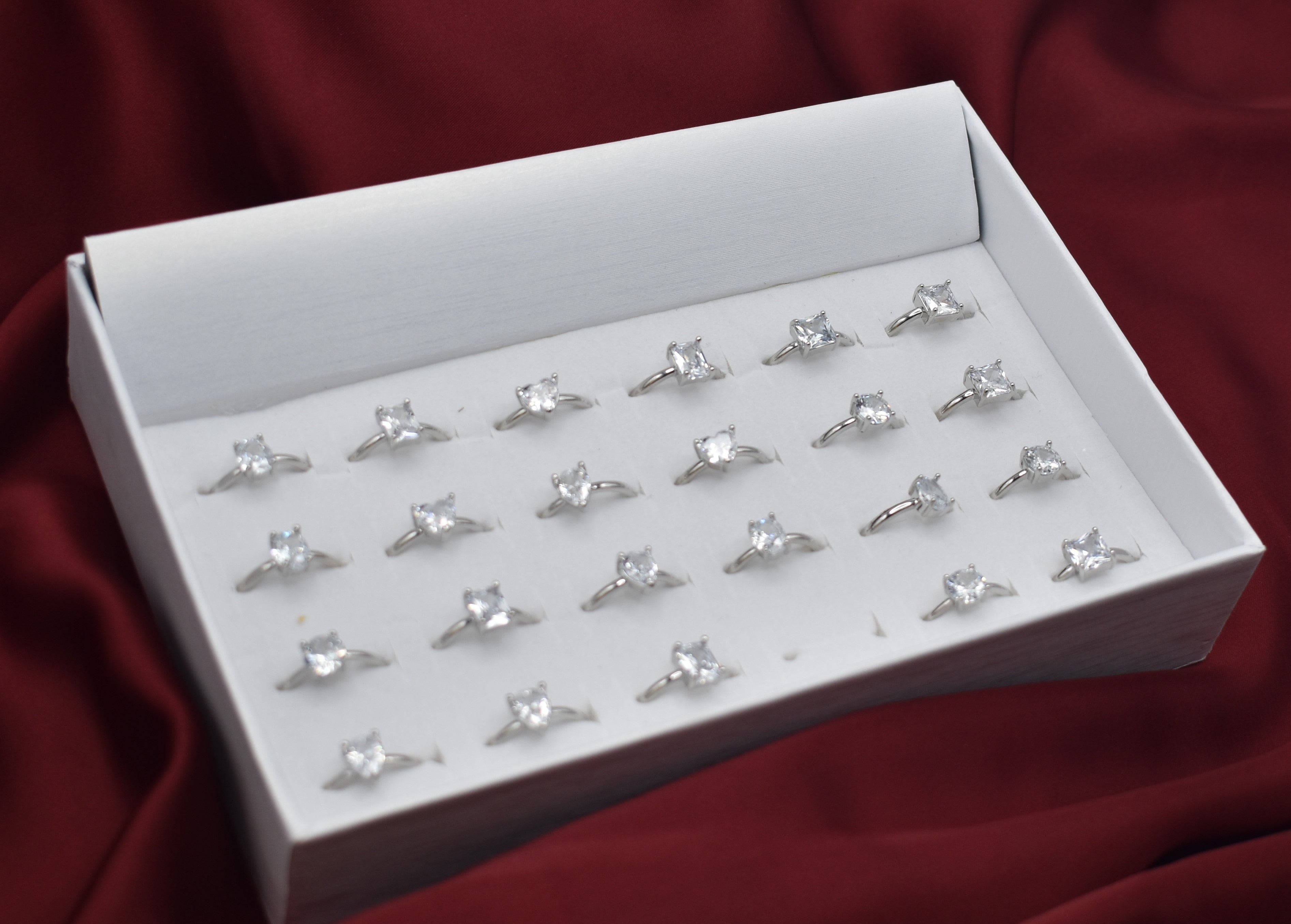 Silver Zircon Rings in Heart, Leaf, Square Shapes – Elegant & Stylish Jewelry