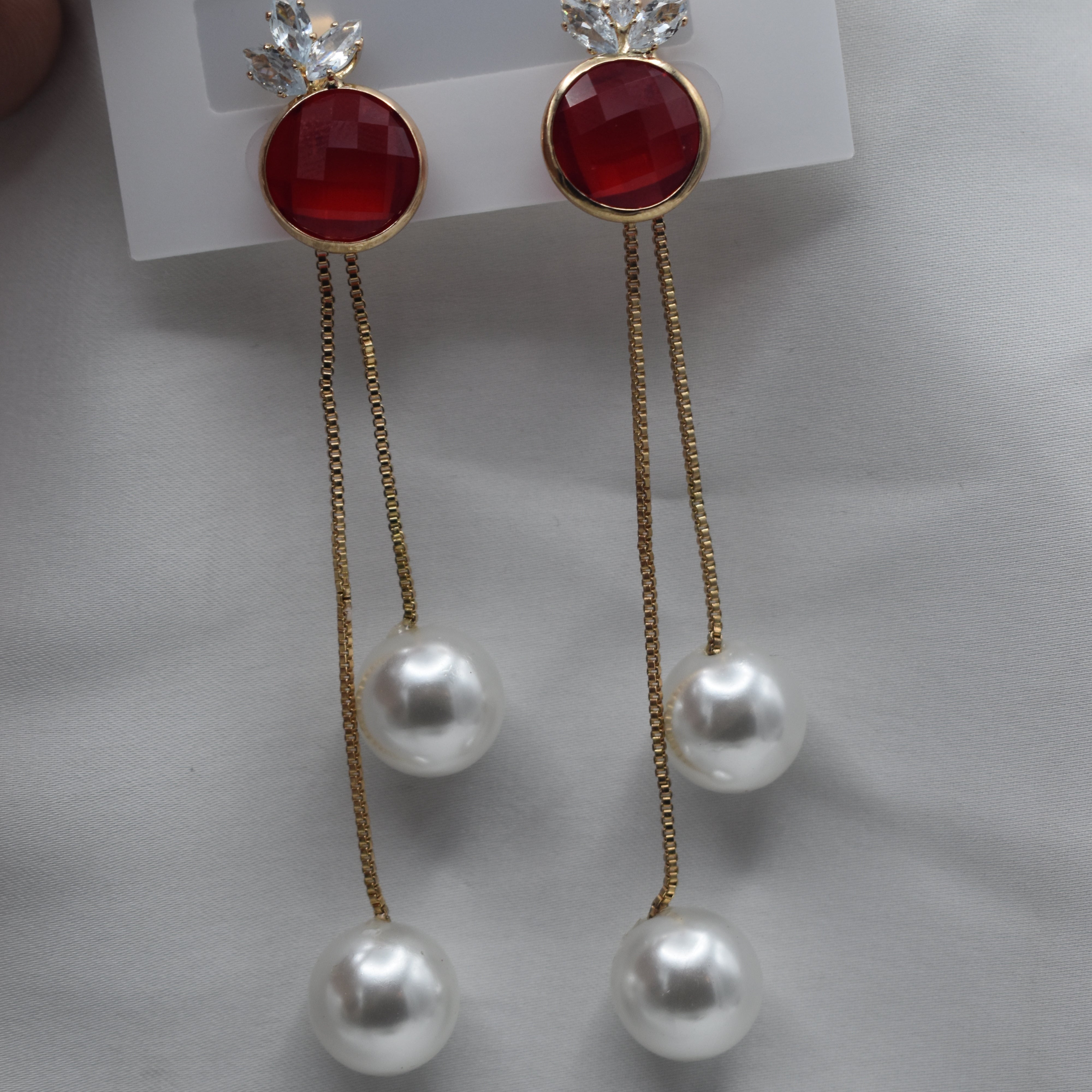 White Pearl Drop Earrings – Elegant Korean Style Jewelry