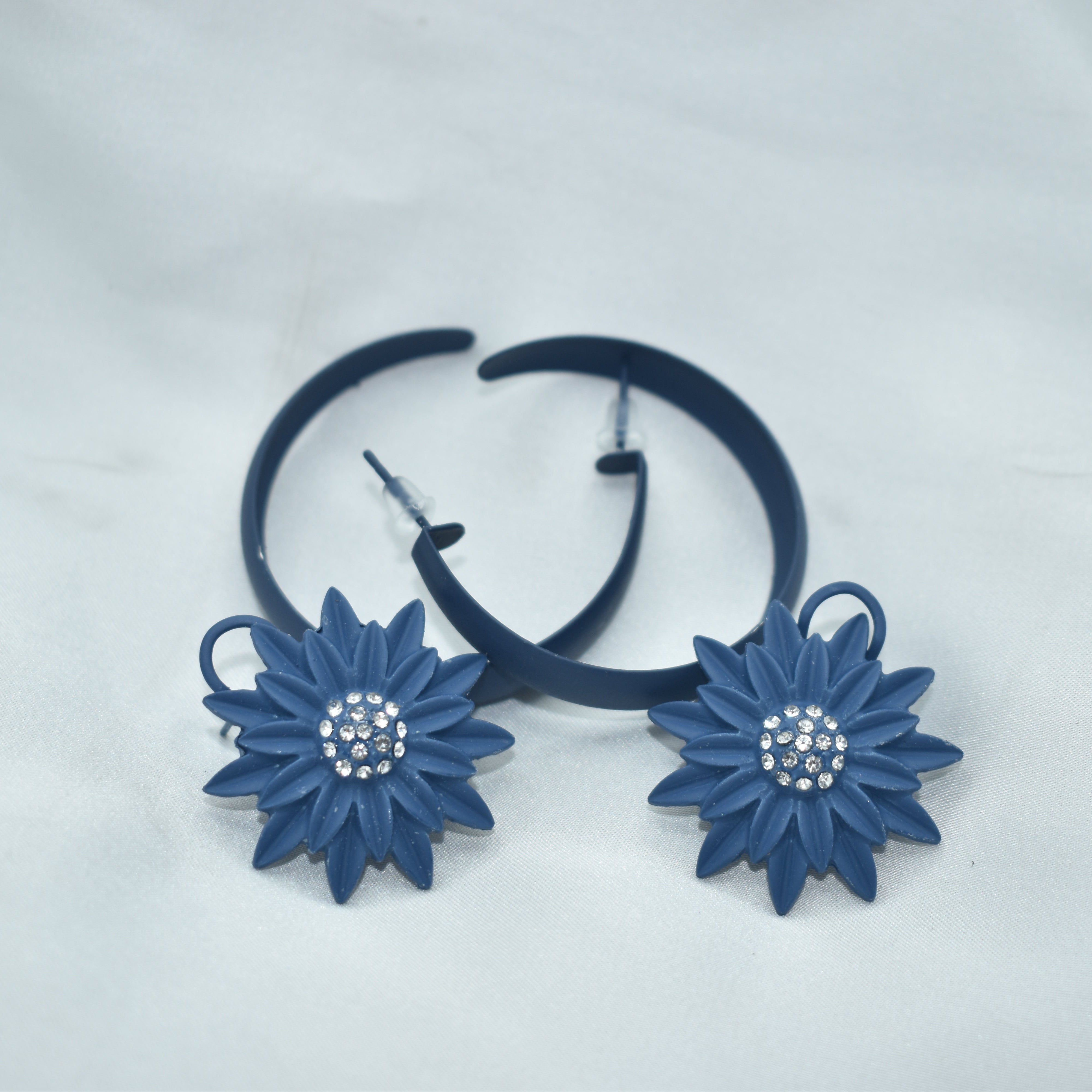 Elegant  Earrings – Sleek & Unique 2-Piece Set