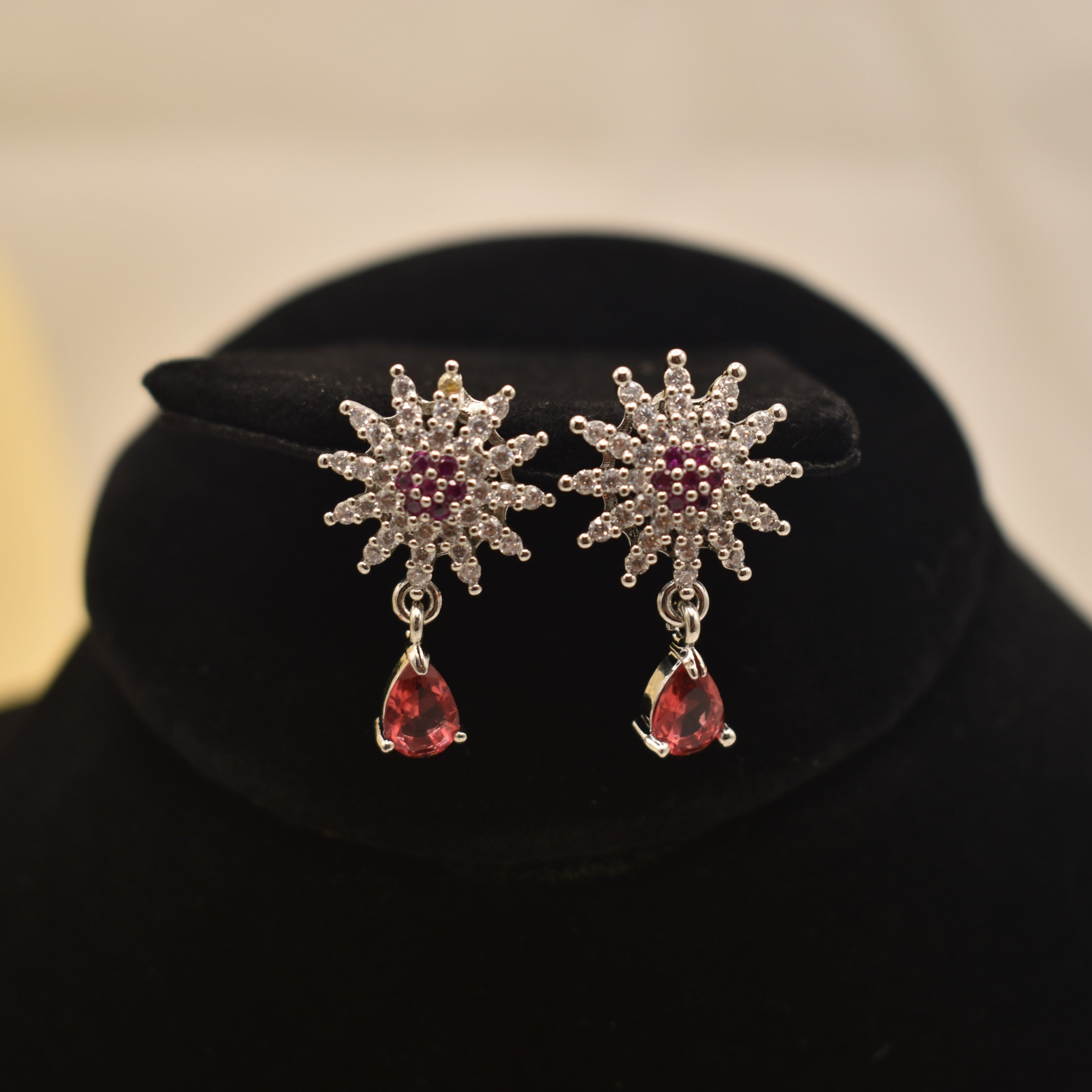 Exquisite Zircon Pendant Set with Matching Bracelet and Earring