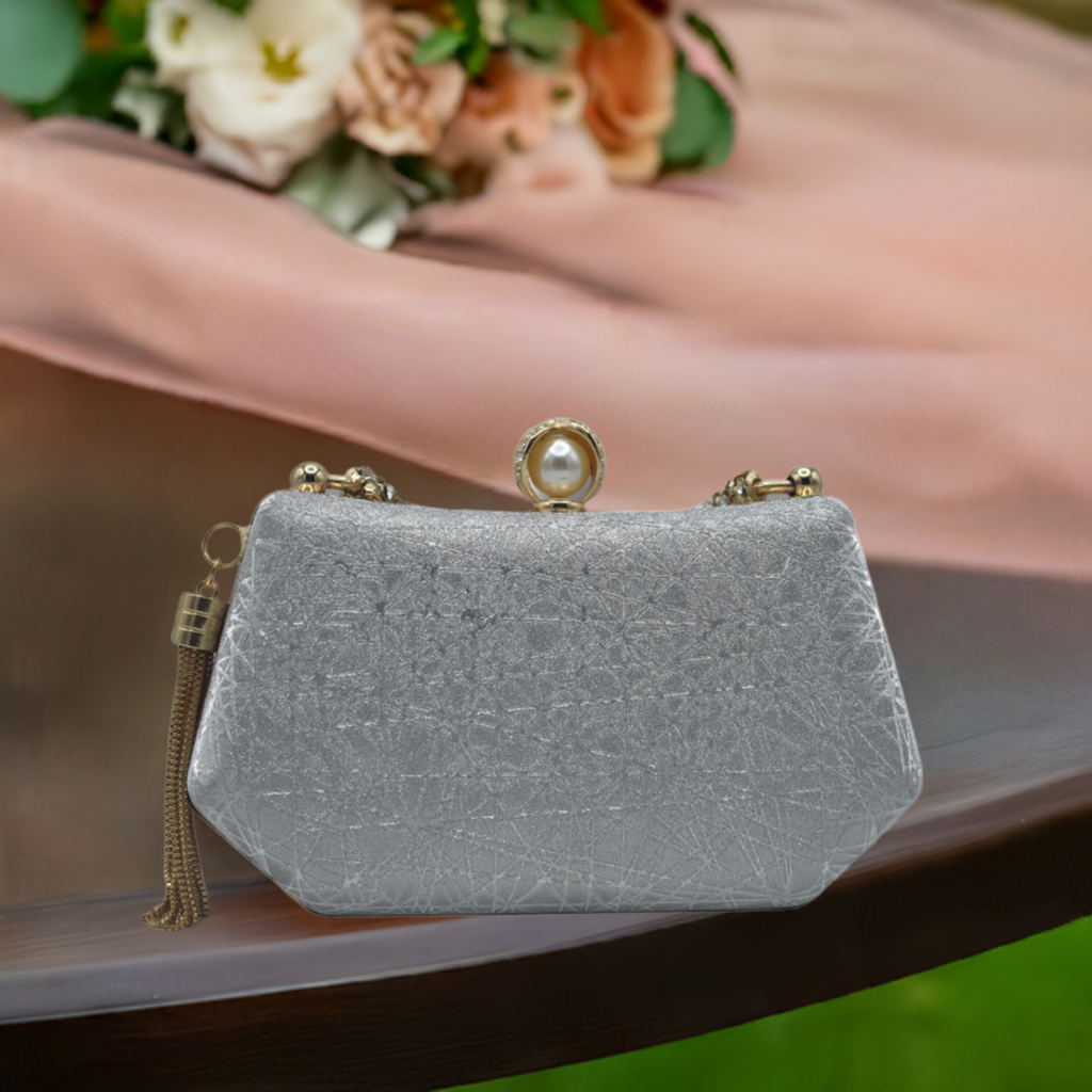 Luxury Bridal Clutch for Women: The Ultimate Wedding Day Accessory