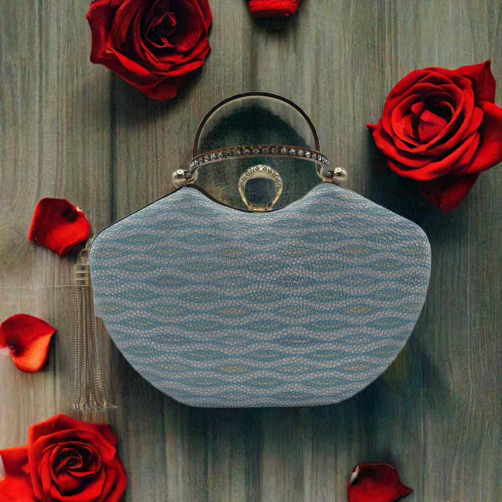 Elegant Bridal Clutch for Women: Perfect Accessory for Your Big Day