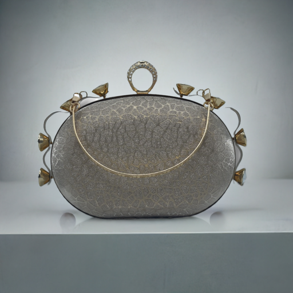 Chic Bridal Clutch: Stylish and Practical Accessory for Your Special Day